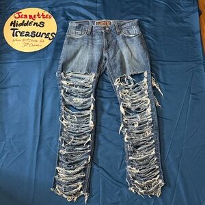 💥NI💥 Levi's Ripped Blue Straight Jeans